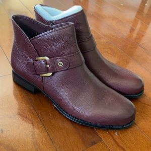 Brand new ankle boots. Jarrett, Wine Lea color